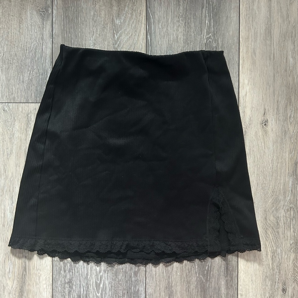H&M Black Mini Skirt with Lace Detail